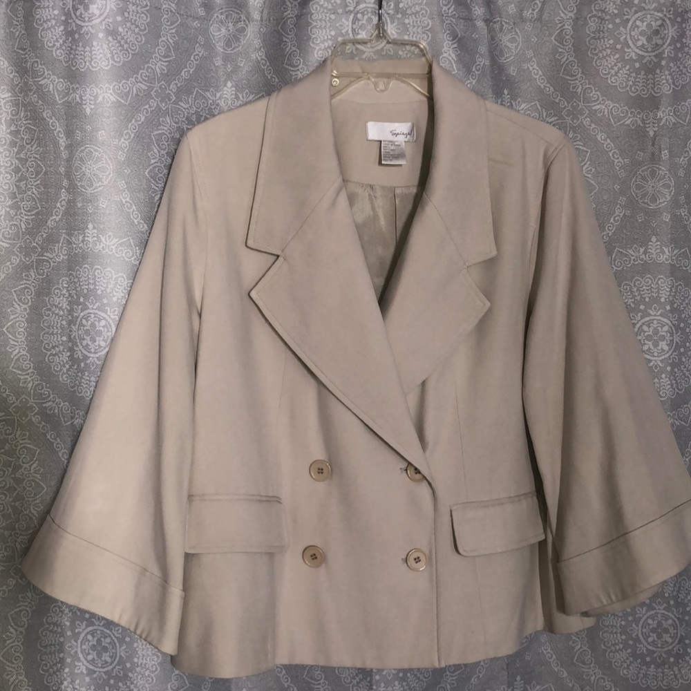 Like new Spiegel cream double-breasted, silk lined, 3/4 sleeve jacket. Size 14